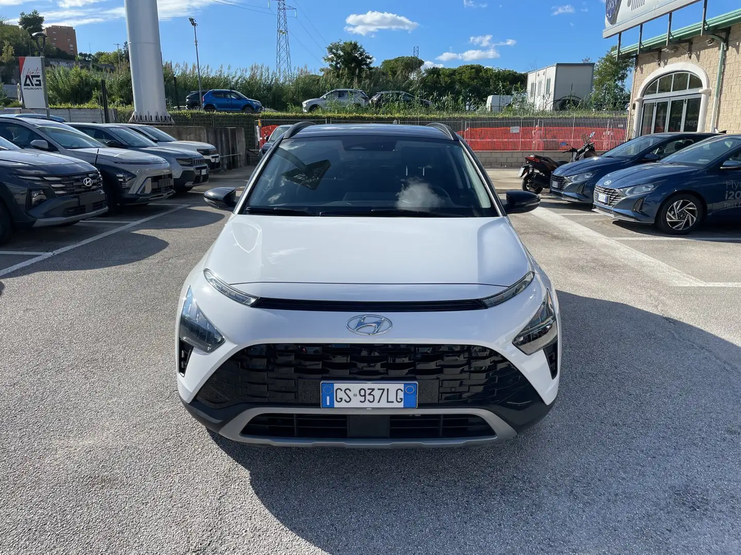 Hyundai BAYON Bayon 1.0 T-GDI Hybrid 48V DCT XClass Wit - 2