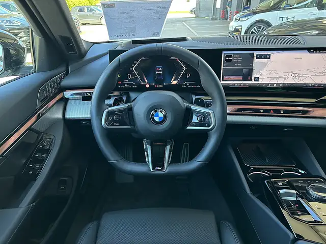 BMW 520 i Touring M-Sportpaket PRO Aut. / AHK / Pano / ... Ansicht 21