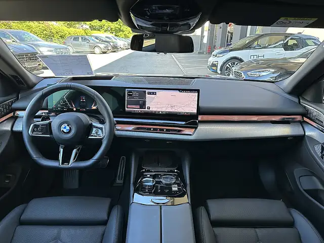 BMW 520 i Touring M-Sportpaket PRO Aut. / AHK / Pano / ... Ansicht 20