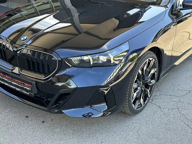 BMW 520 i Touring M-Sportpaket PRO Aut. / AHK / Pano / ... Ansicht 5