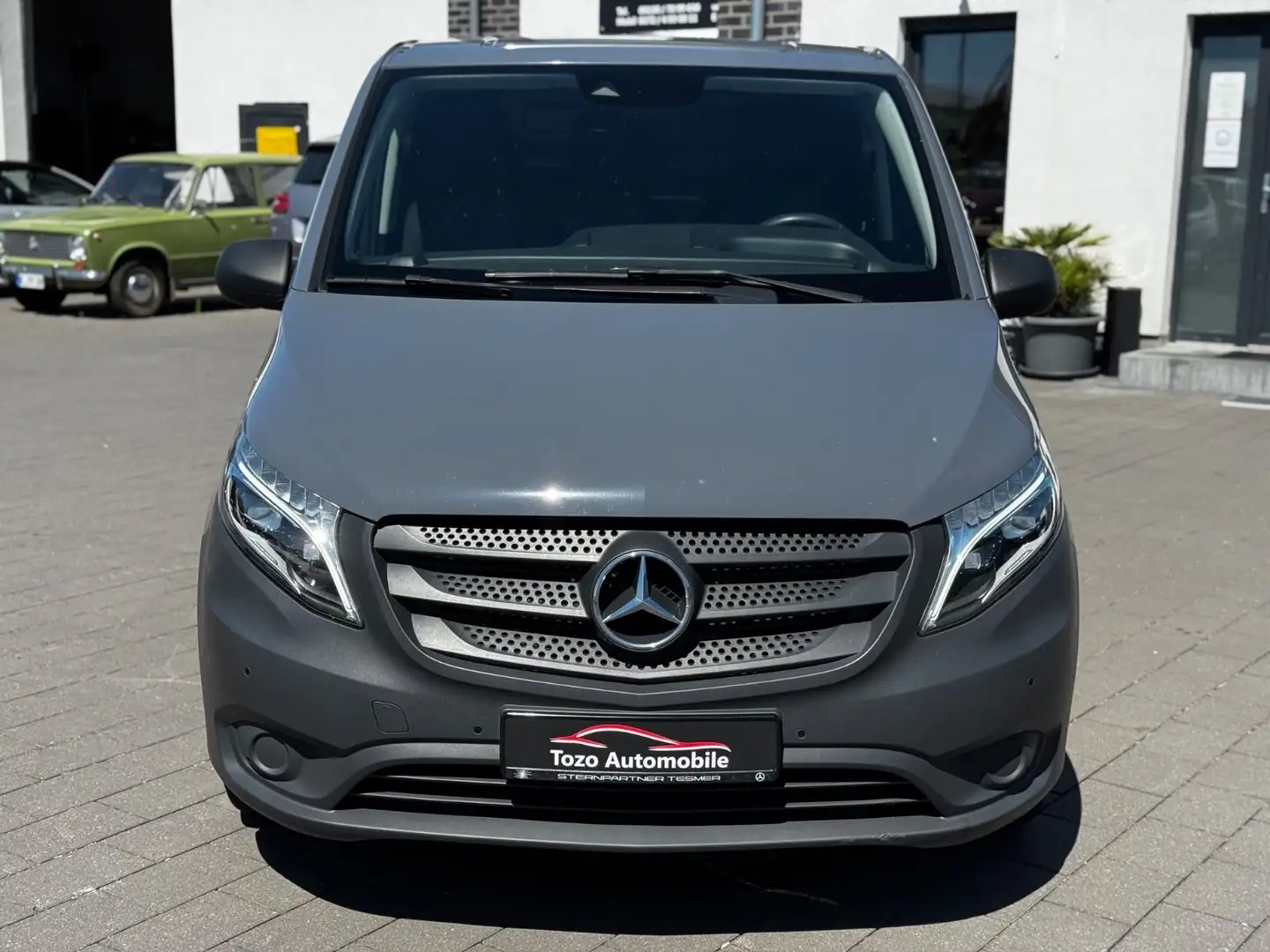 Mercedes-Benz Vito Kasten 114CDI/BT RWD kompakt*LED*KLIMA*AHK* Gris - 2