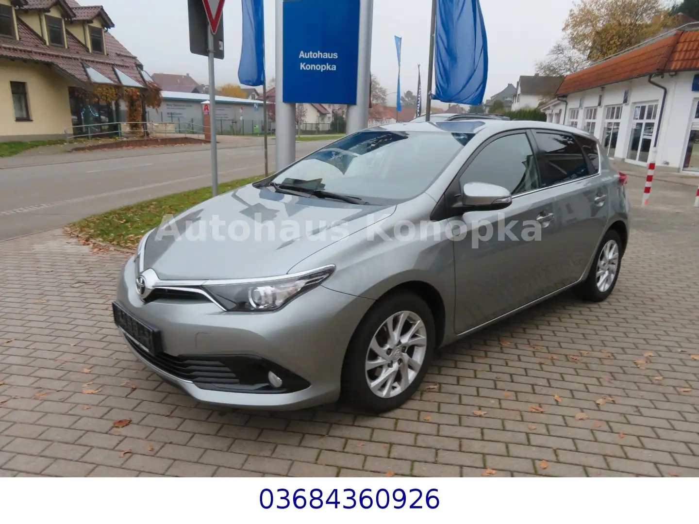 Toyota Auris Edition-S+ Grau - 1