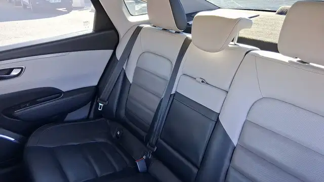 Renault Talisman view 9