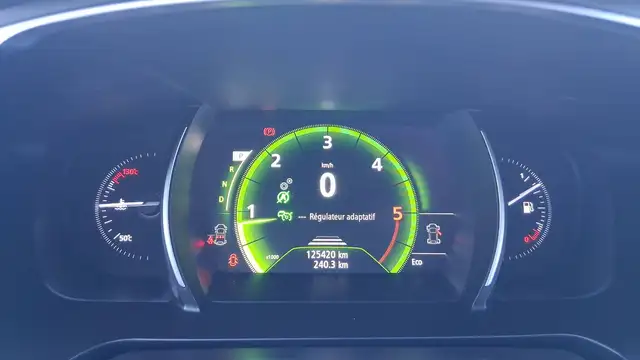 Renault Talisman view 12