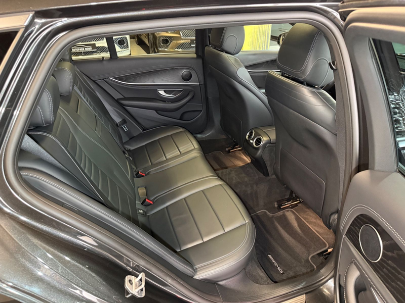 Mercedes-Benz E 400 d T 4Matic ~AMG LINE~PANO~KAMERA 360~LED — photo 13
