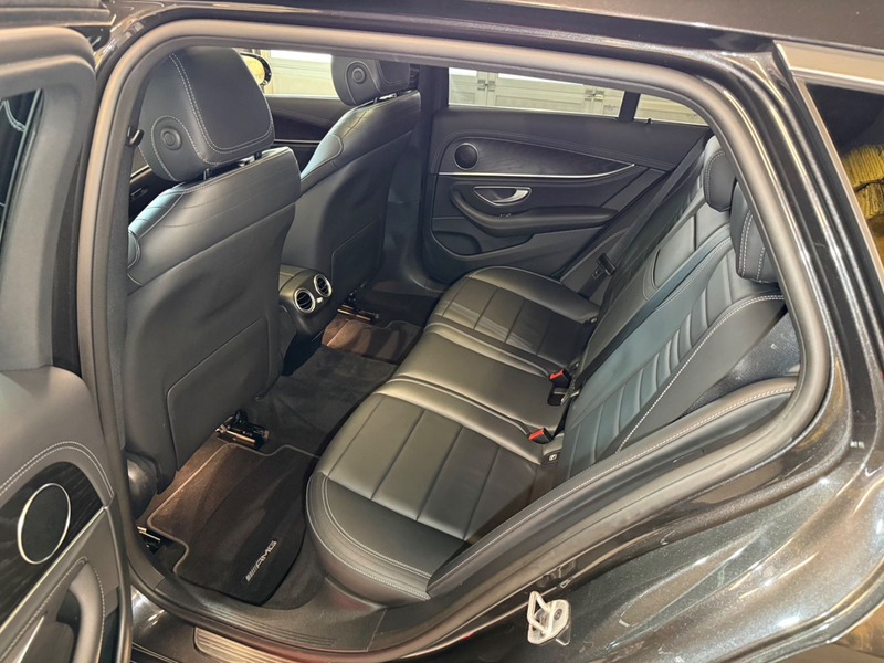 Mercedes-Benz E 400 d T 4Matic ~AMG LINE~PANO~KAMERA 360~LED — photo 12