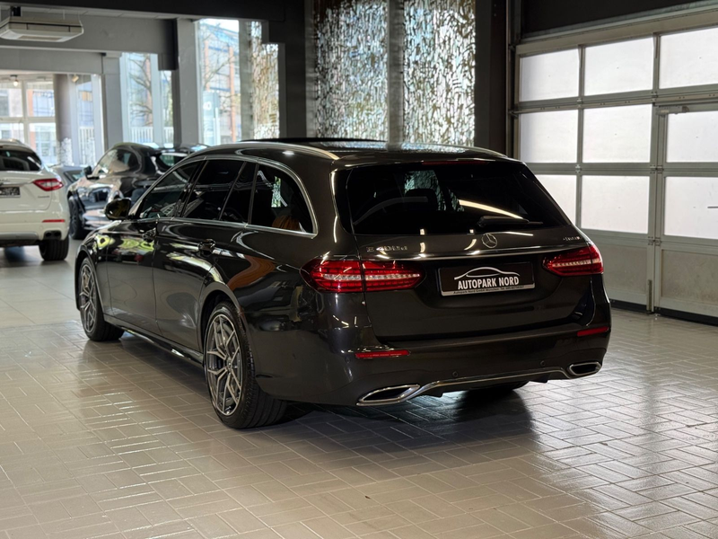 Mercedes-Benz E 400 d T 4Matic ~AMG LINE~PANO~KAMERA 360~LED — photo 5