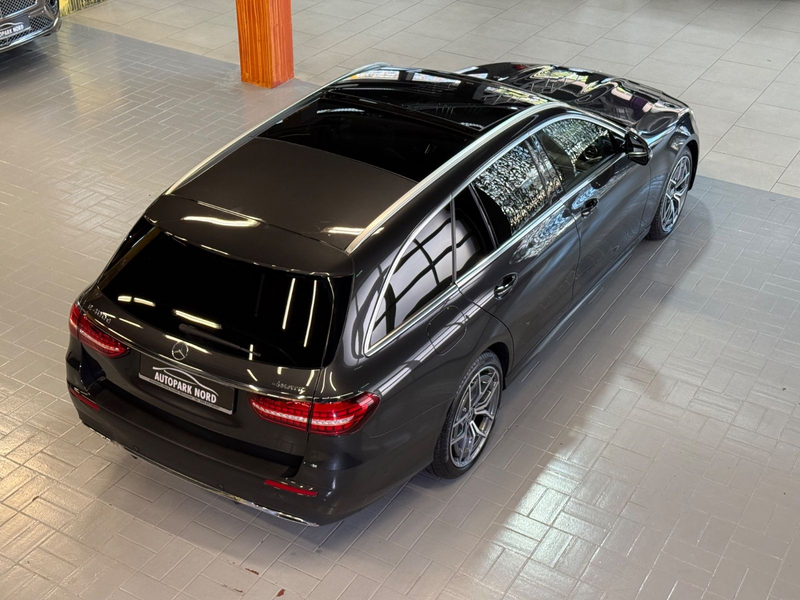Mercedes-Benz E 400 d T 4Matic ~AMG LINE~PANO~KAMERA 360~LED — photo 9