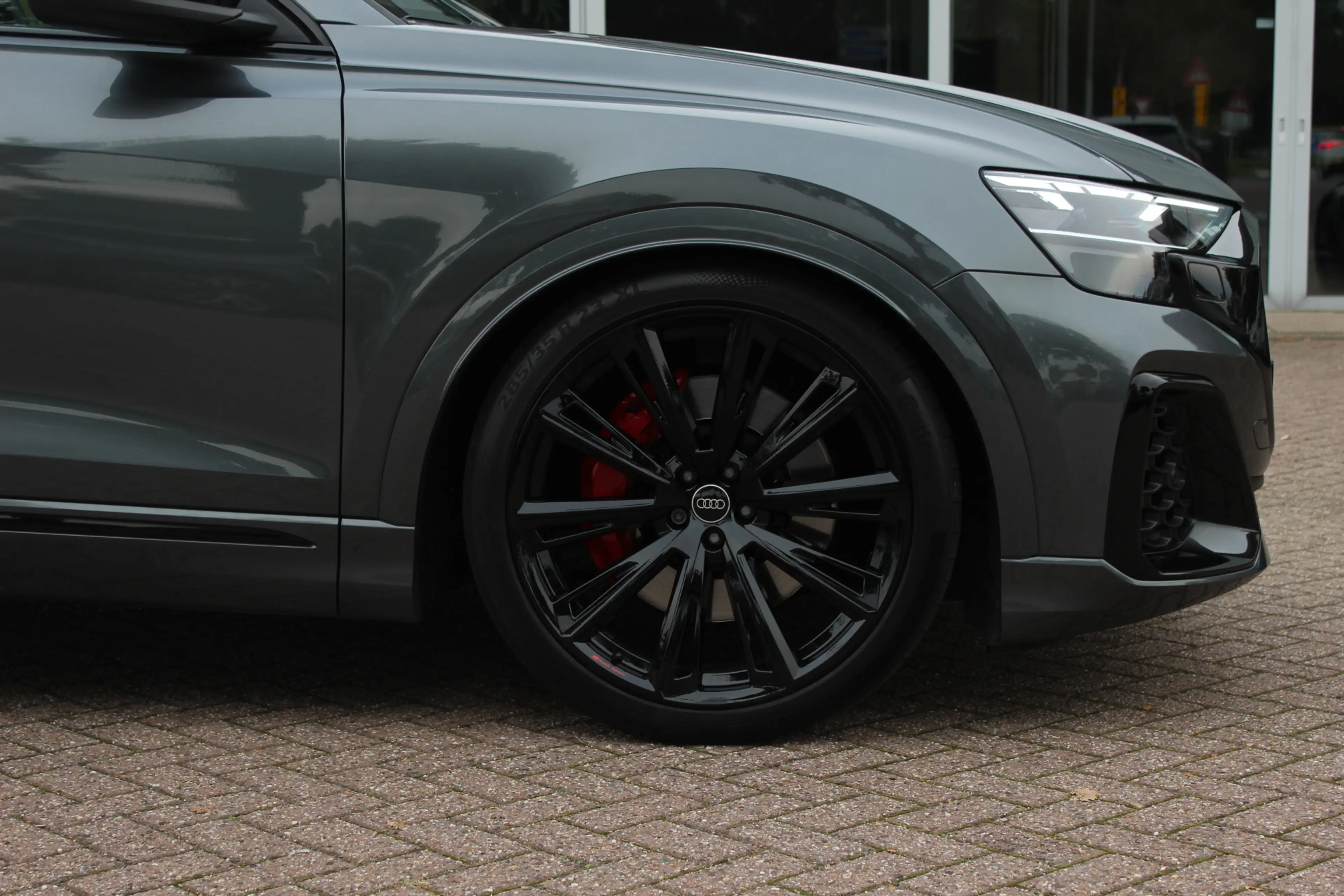 Audi Q8 60 TFSI e quattro Pro Line S Competition / Trekhaa — photo 14
