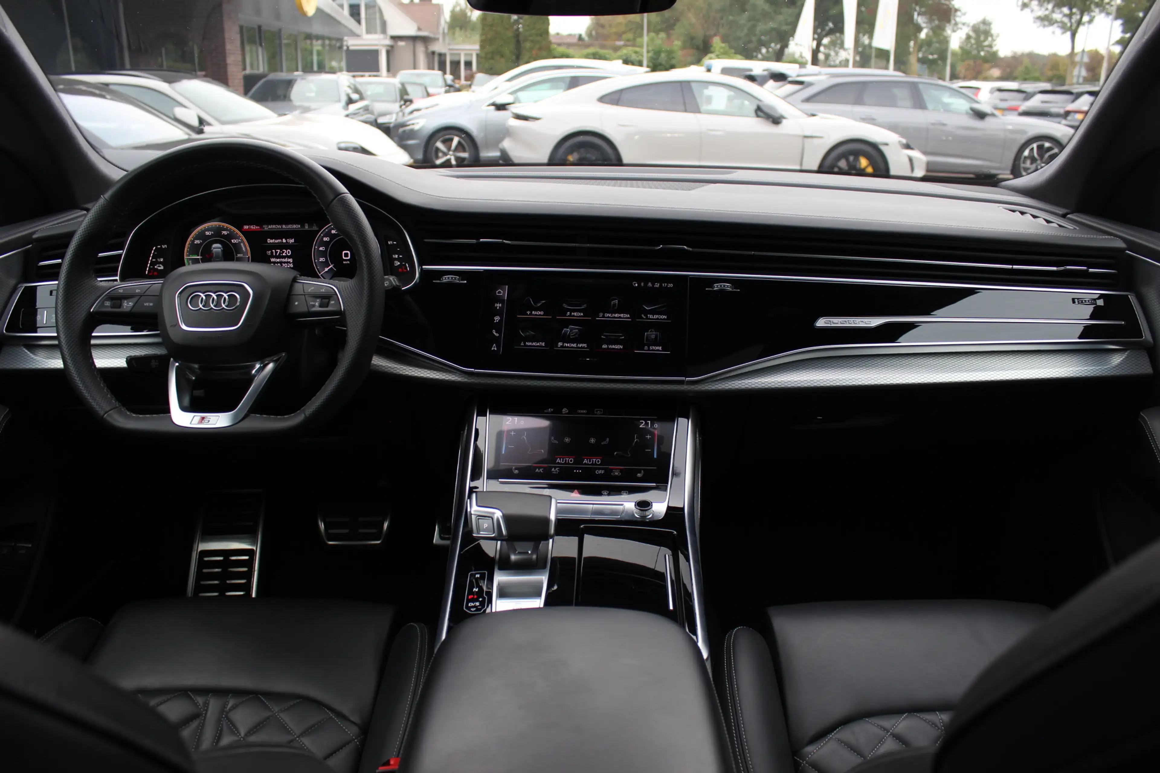 Audi Q8 60 TFSI e quattro Pro Line S Competition / Trekhaa — photo 2