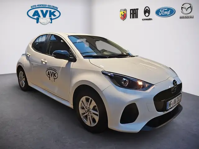 Mazda 2 Hybrid Lim. Centre-Line