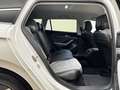Volkswagen Passat Variant 1,5 eTSI ACT Business DSG /LED/ VIRTUAL/ ACC/ S... Weiß - thumbnail 44