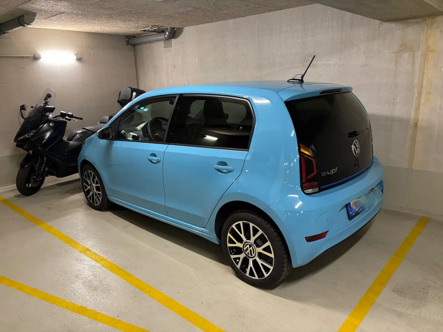 Volkswagen e-up! e-upEdition Azul - 2
