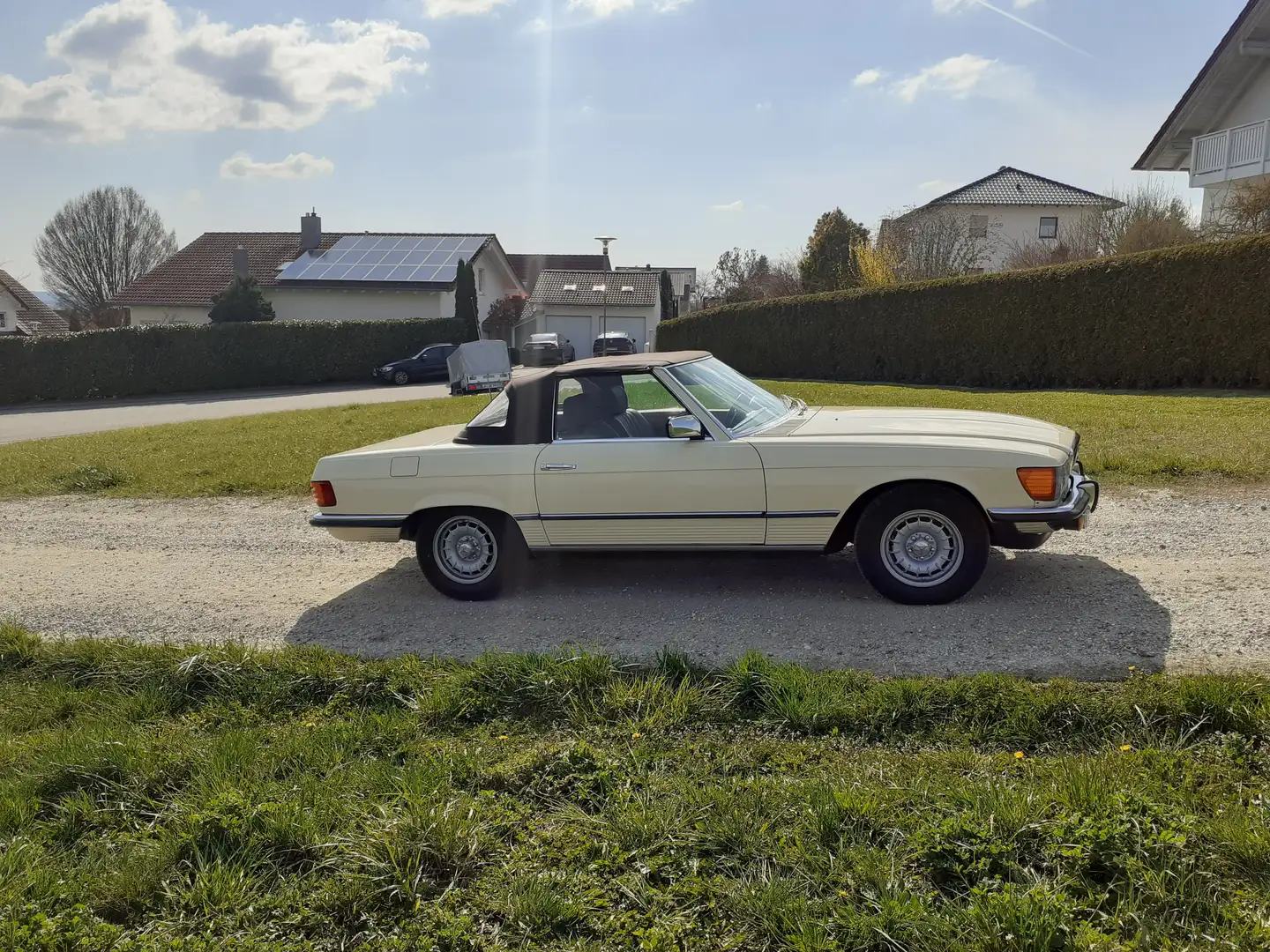 Mercedes-Benz SL 380 Cabrio Bej - 2