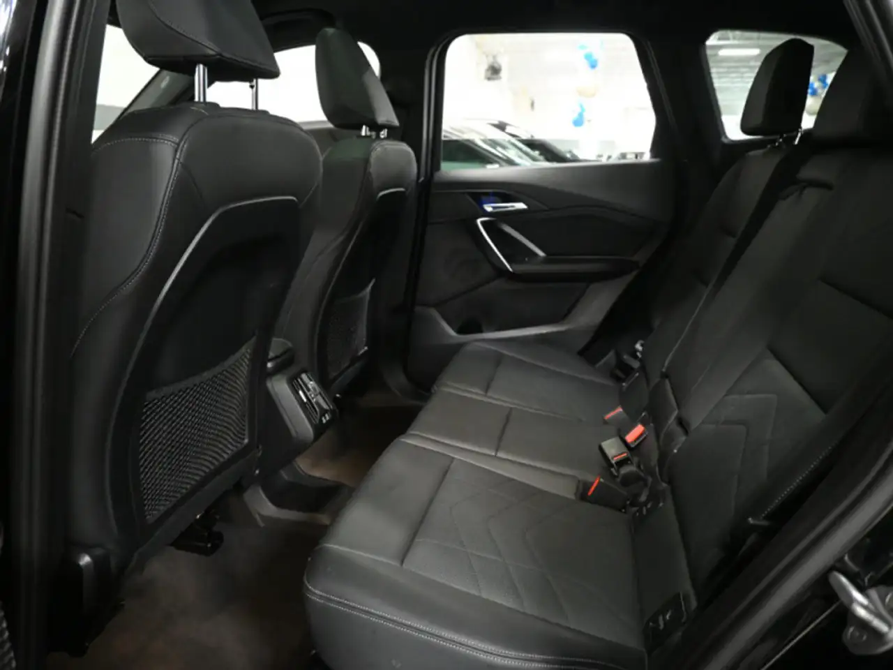 BMW X1 снимка BMW X1