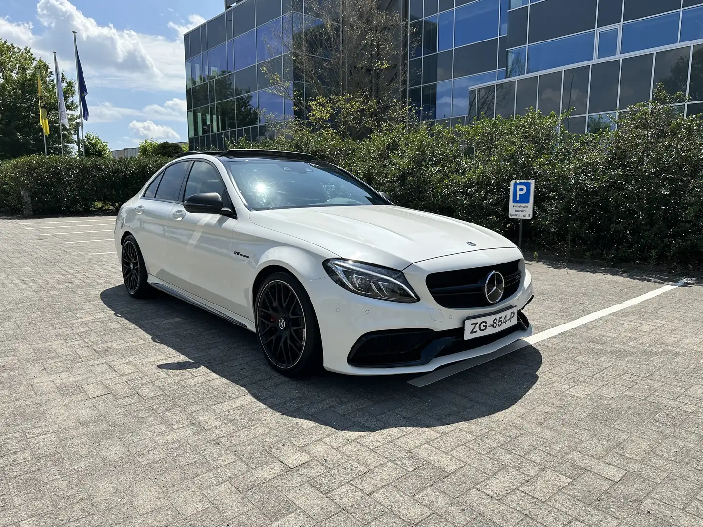 Mercedes-Benz C 63 AMG S Speedshift 7G-MCT - 2