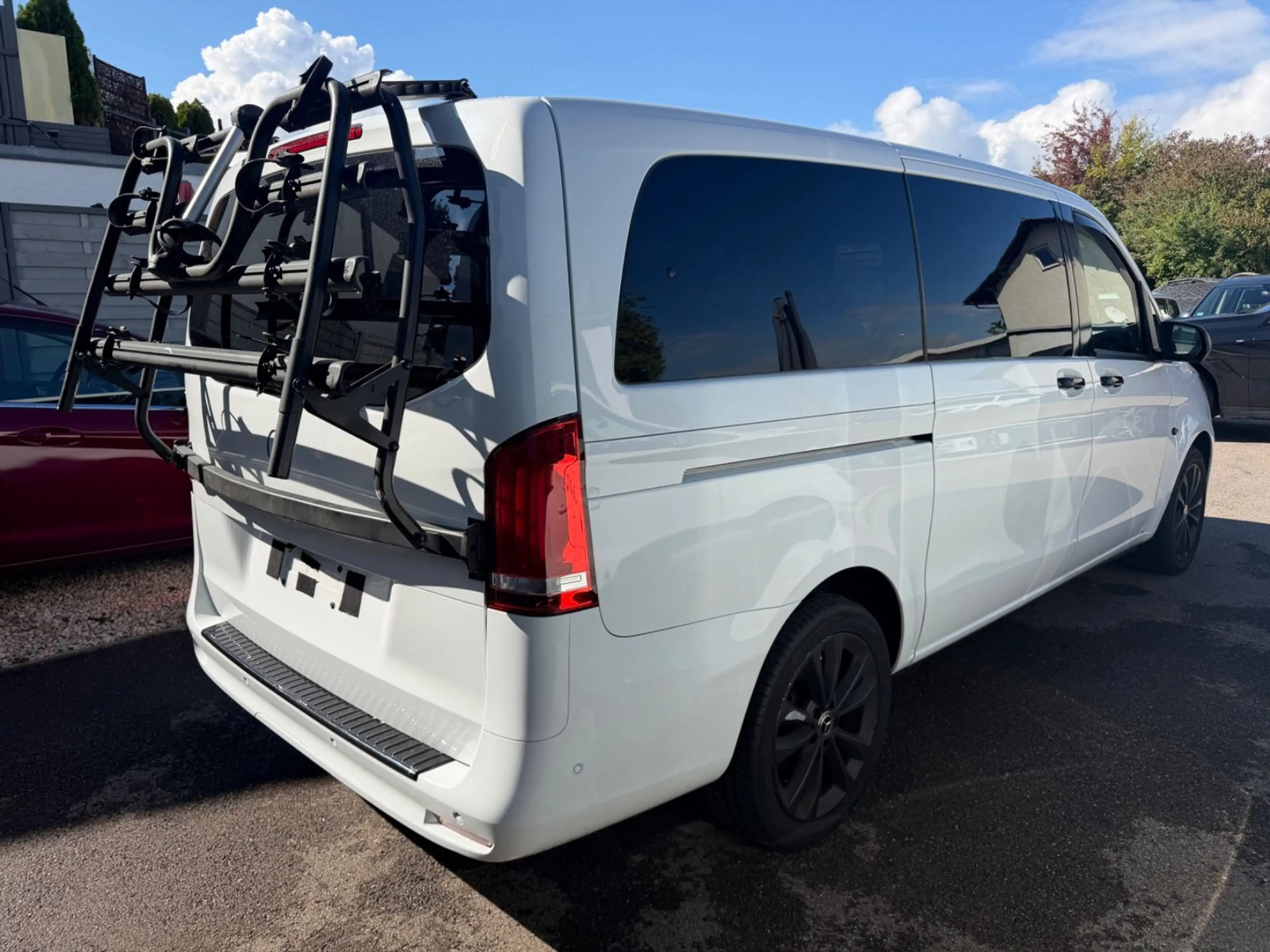 Mercedes-Benz Vito Tourer 114 CDI RWD lang Edition — photo 3