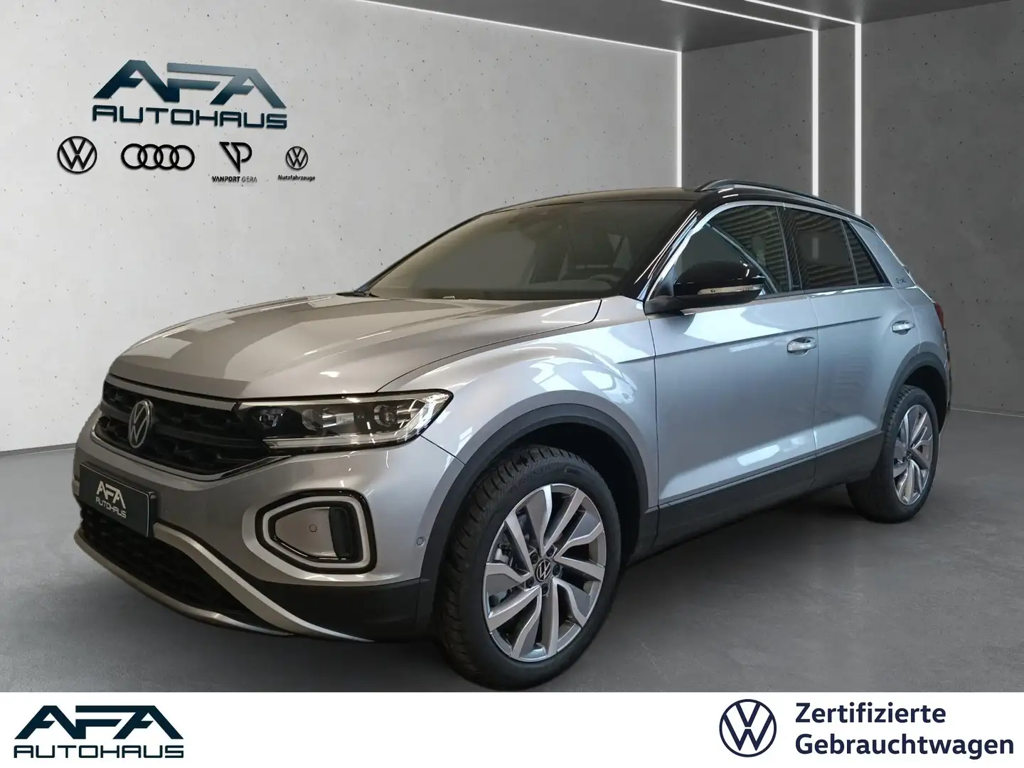 Volkswagen T-Roc 2.0 TDI GOAL DSG AHK*LED*NAV*ACC*App-Conn. Schwarz - 1