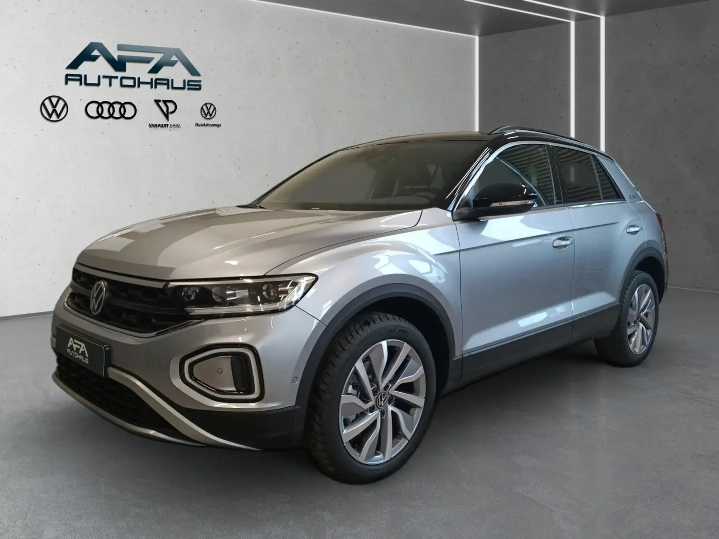 Volkswagen T-Roc 2.0 TDI GOAL DSG AHK*LED*NAV*ACC*App-Conn. Schwarz - 2