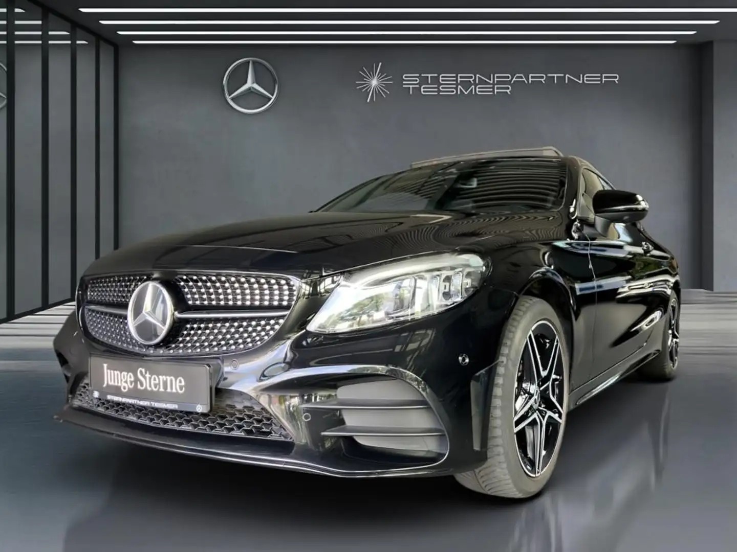 Mercedes-Benz C 200 4M AMG+Night+Pano+360°+ Schwarz - 2