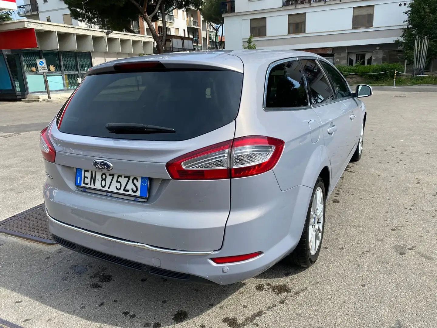 Ford Mondeo SW 2.0 tdci Titanium c/radio 163cv - 2