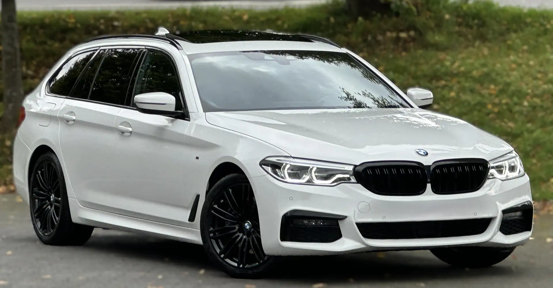 BMW 530 530 d xDrive M Sport Weiß - 2