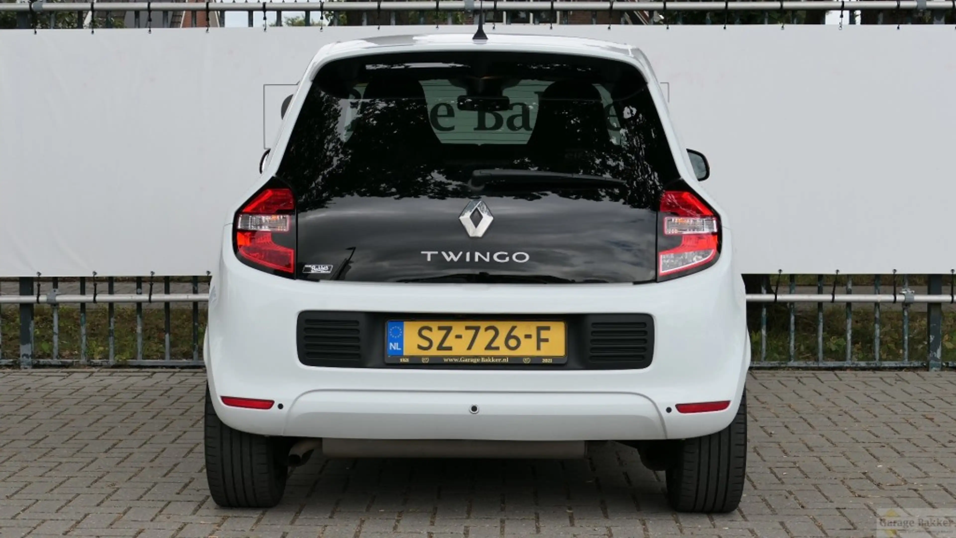 Renault Twingo TCe 90 Intens — photo 25