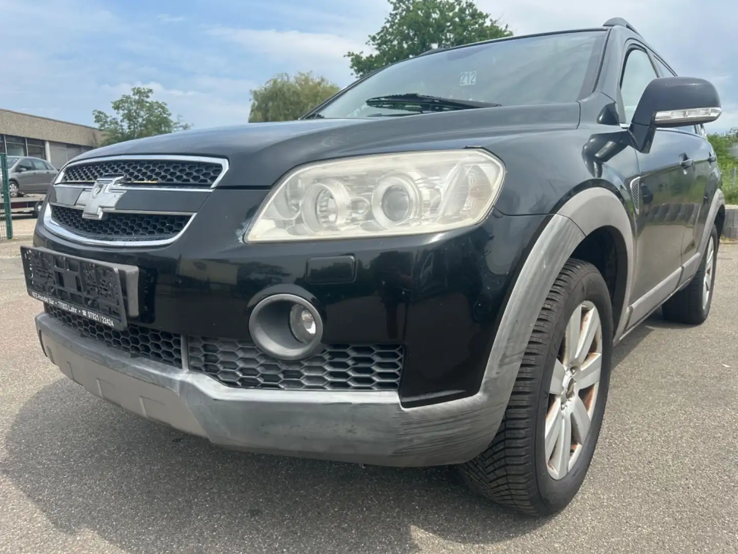 Chevrolet Captiva 2.4 LS 2WD Automatik / 7-Sitzer Zwart - 1