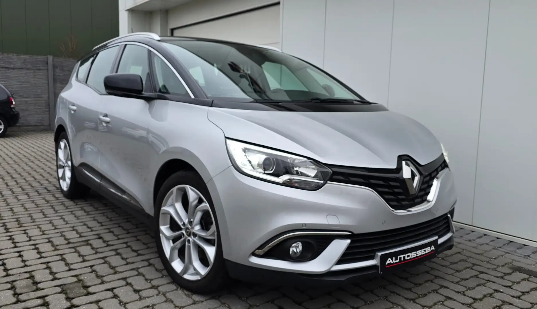 Renault Grand Scenic 1.3 TCe Benzine  7Zitpl/Navi/Garantie *43870km* Silber - 2
