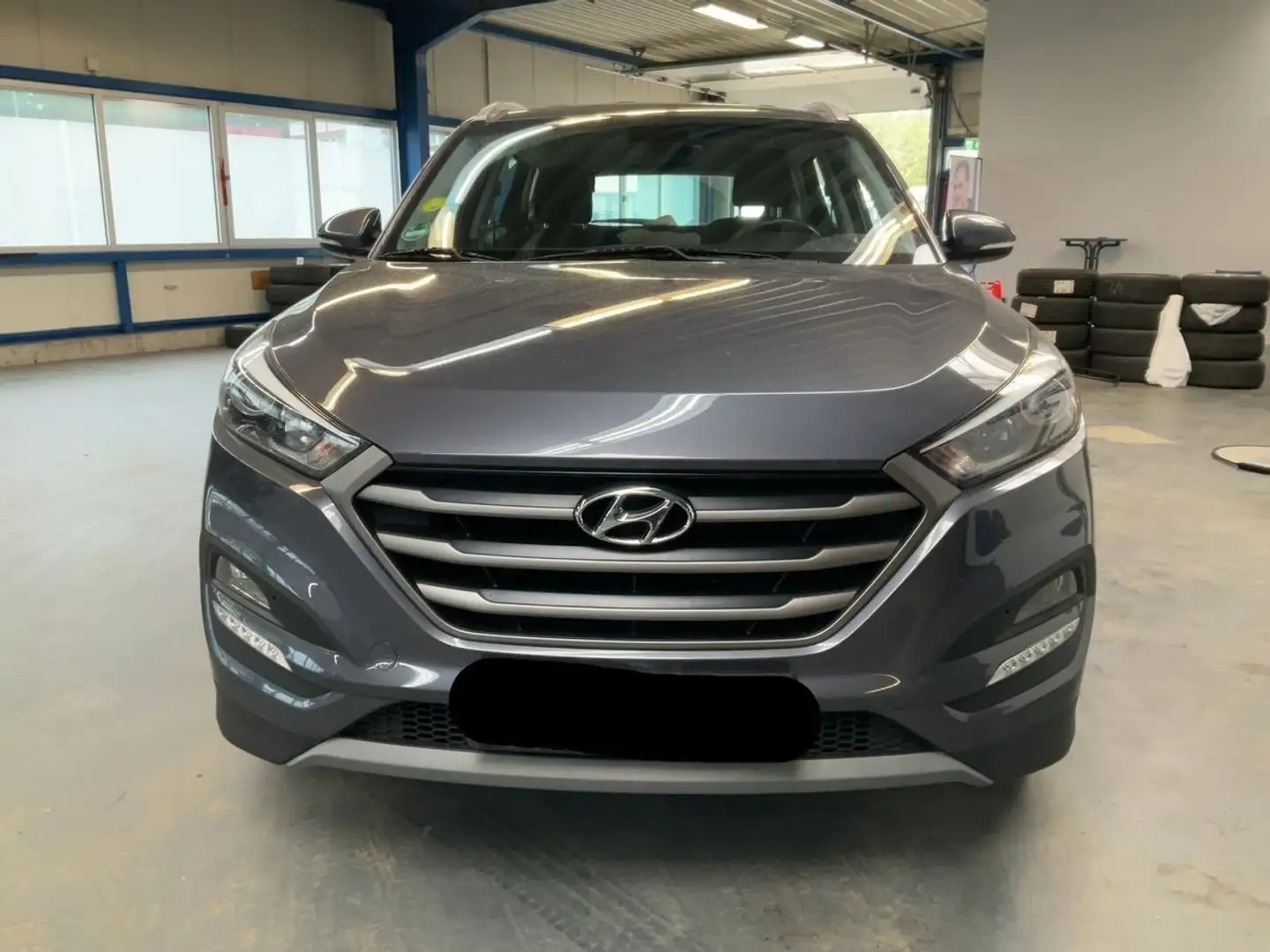 Hyundai TUCSON blue Trend 2WD Grau - 1