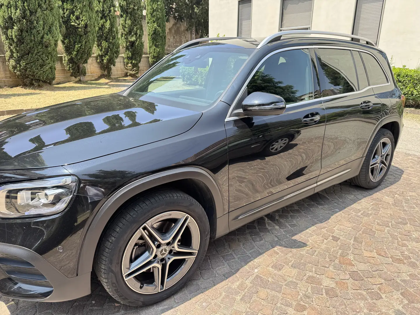 Mercedes-Benz GLB 200 d Premium 4matic auto - AMG line Nero - 1