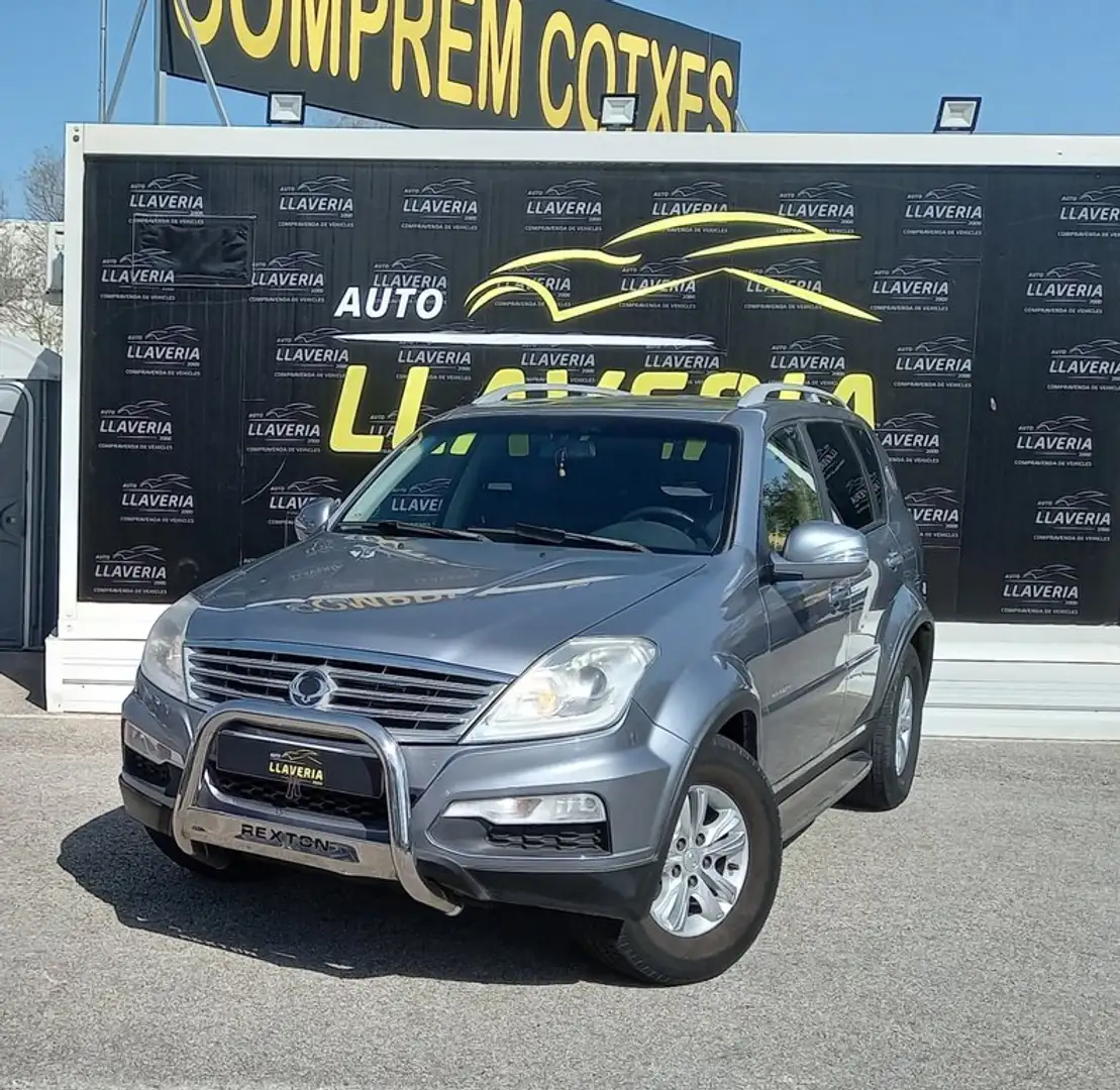 SsangYong Rexton W 200 e-Xdi Limited 4x4 Gris - 1