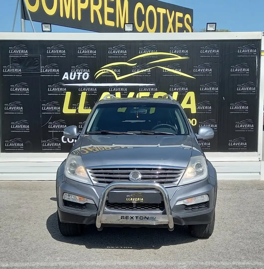 SsangYong Rexton W 200 e-Xdi Limited 4x4 Gris - 2
