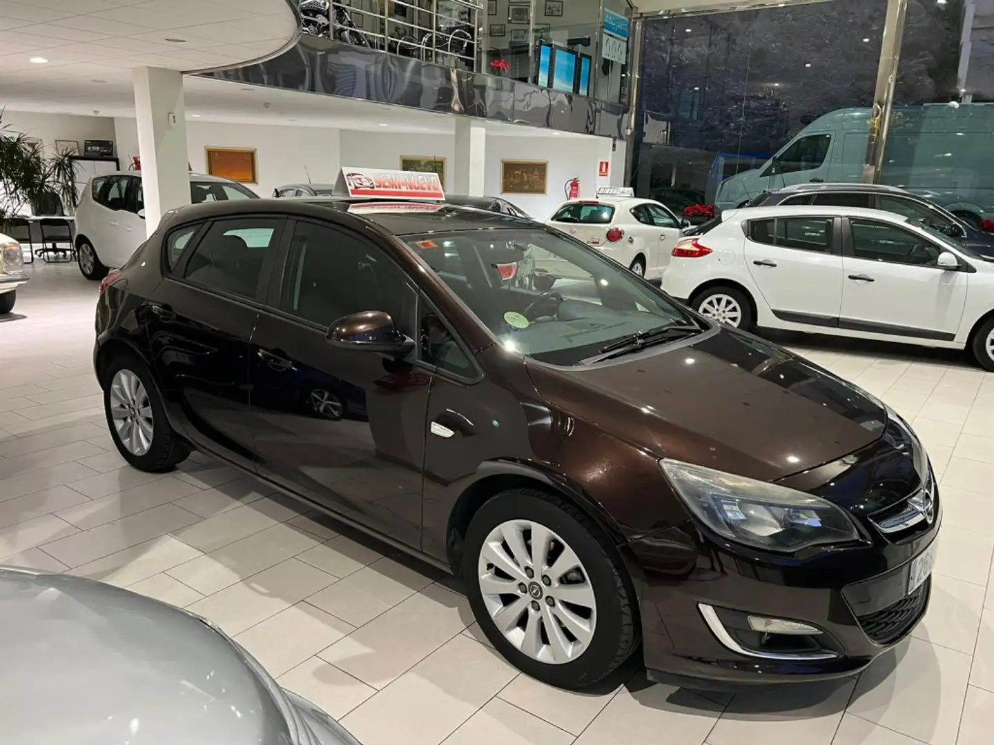 Opel Astra 1.7CDTi S/S Selective Bruin - 2