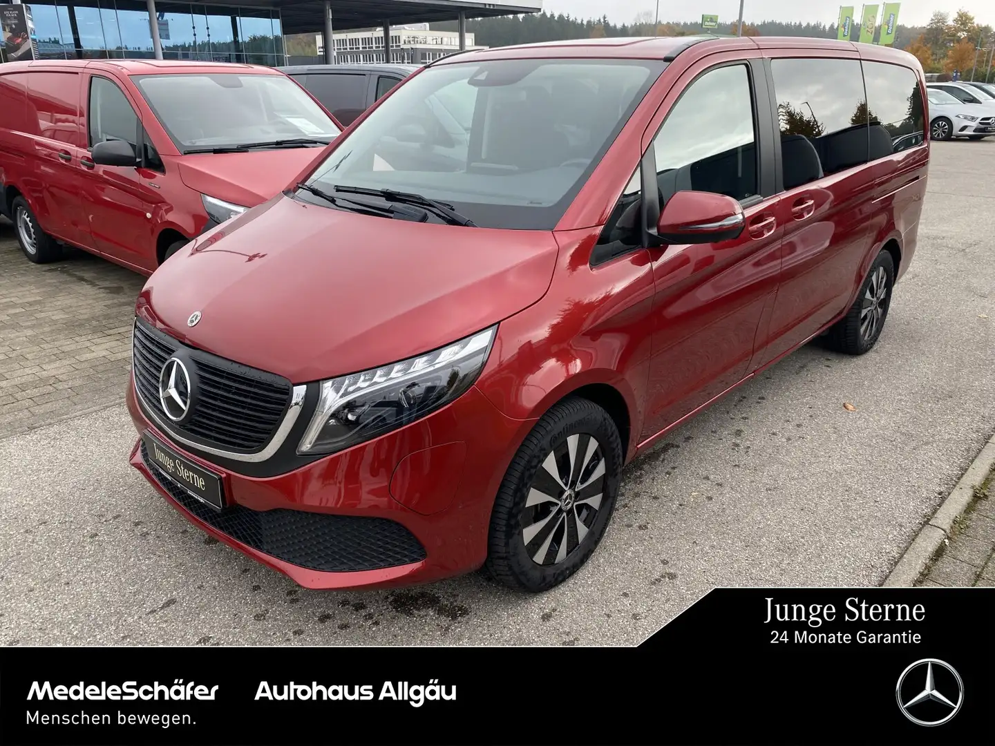 Mercedes-Benz EQV 300 EQV 300 L DISTRONIC 360 KAMERA 7-SITZER Rot - 1