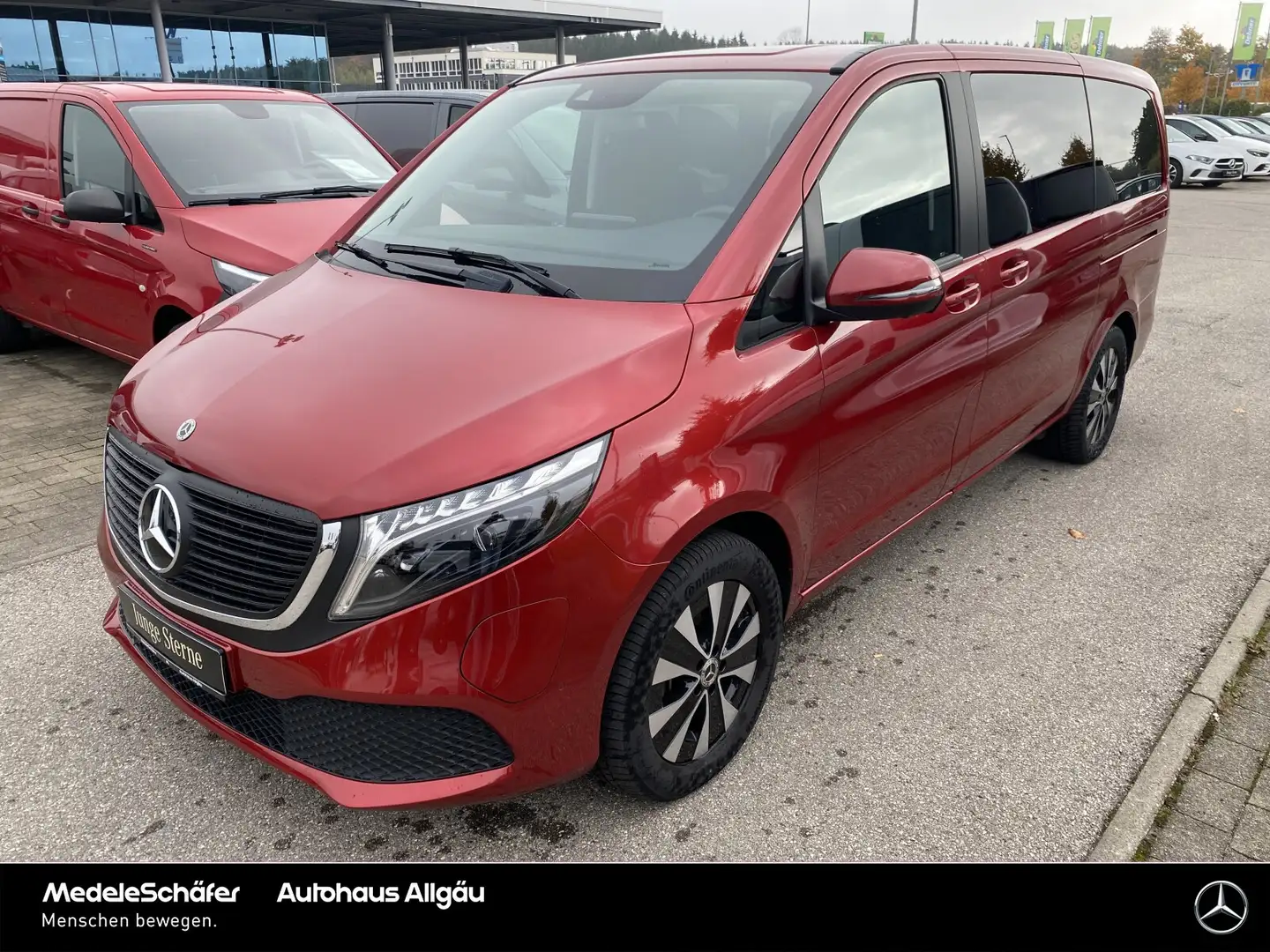 Mercedes-Benz EQV 300 EQV 300 L DISTRONIC 360 KAMERA 7-SITZER Rot - 2