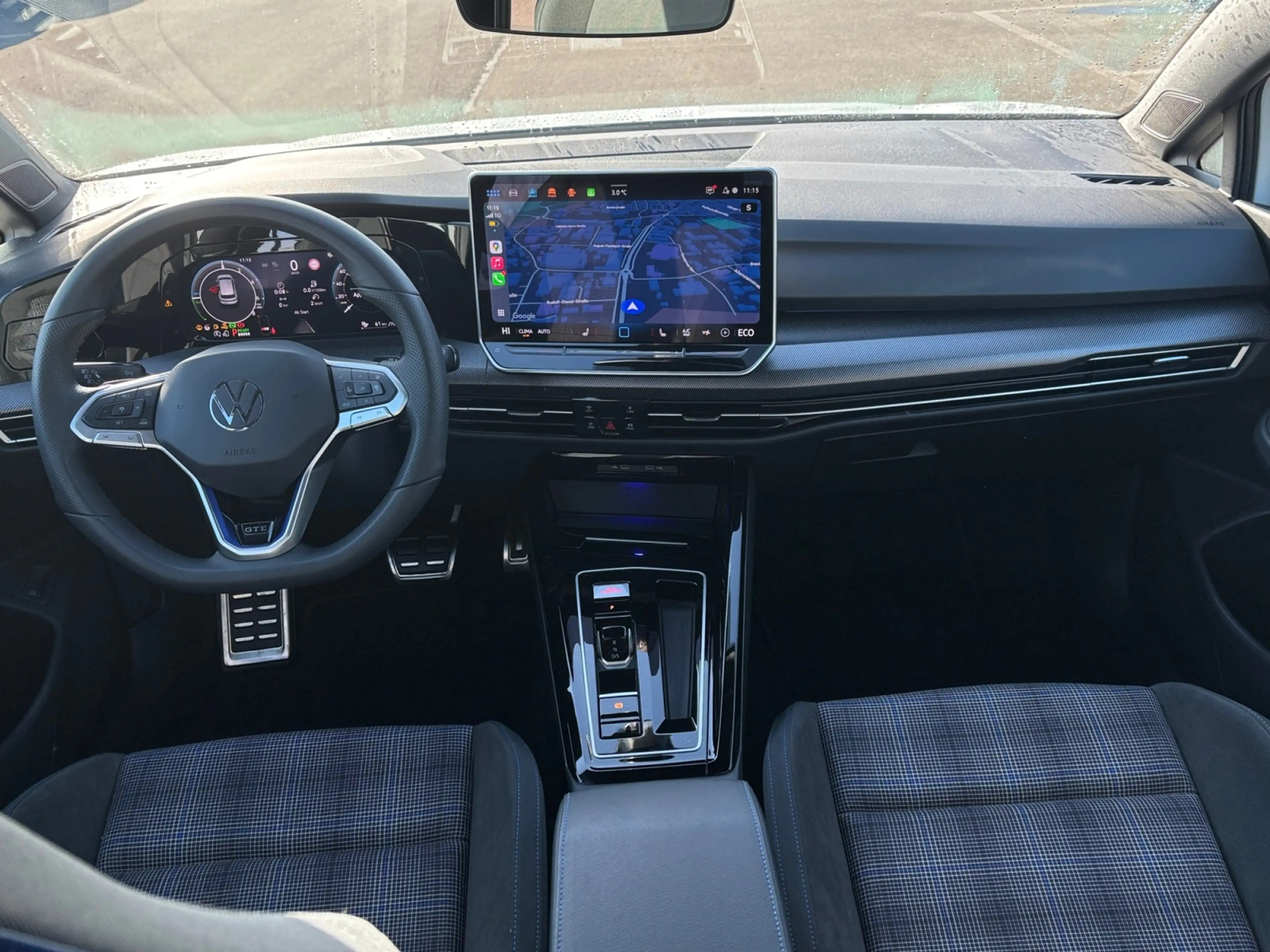 Volkswagen Golf GTE 1,5 e-Hybrid AHK LED Kamera ACC — photo 10