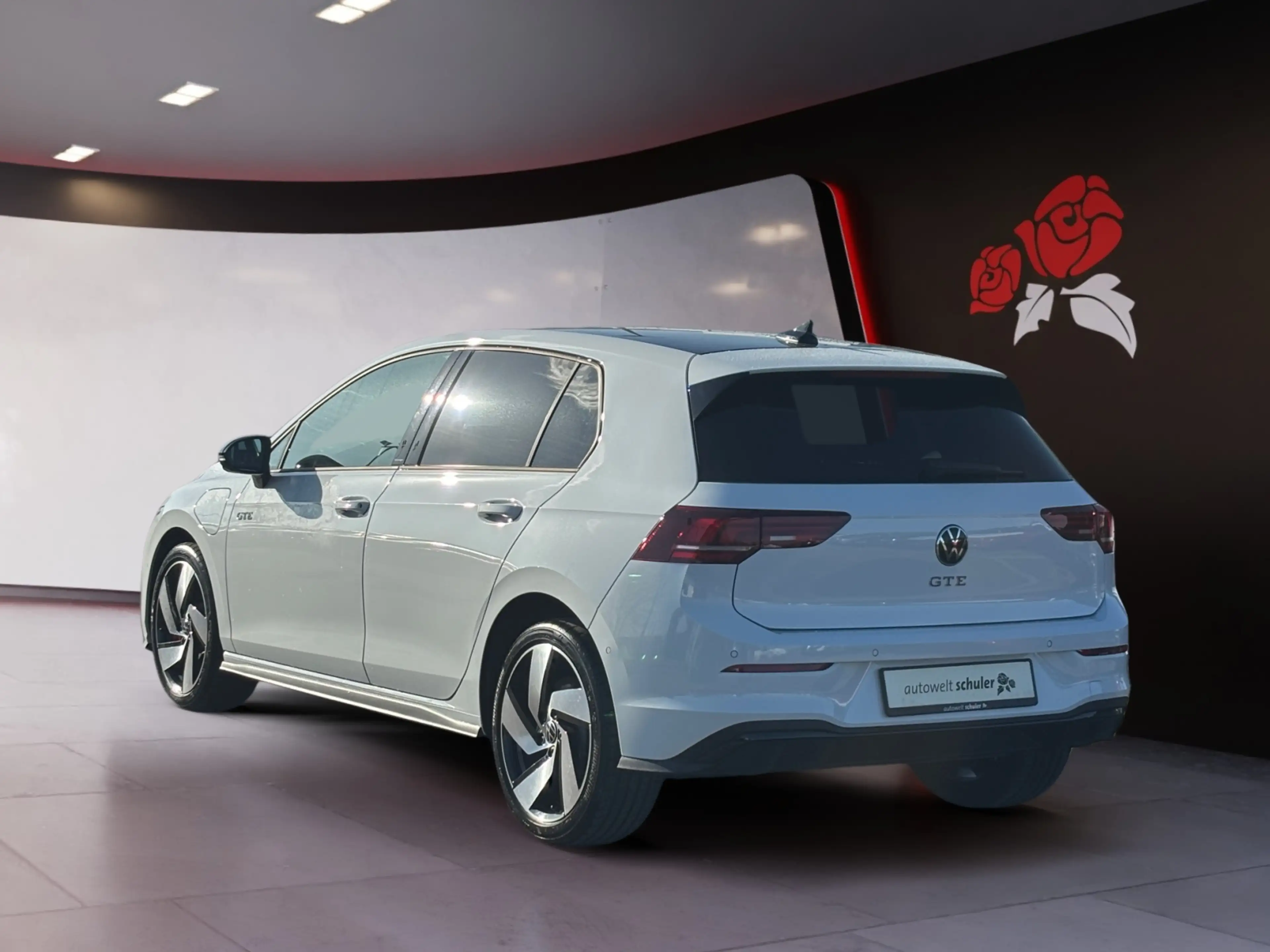 Volkswagen Golf GTE 1,5 e-Hybrid AHK LED Kamera ACC — photo 4