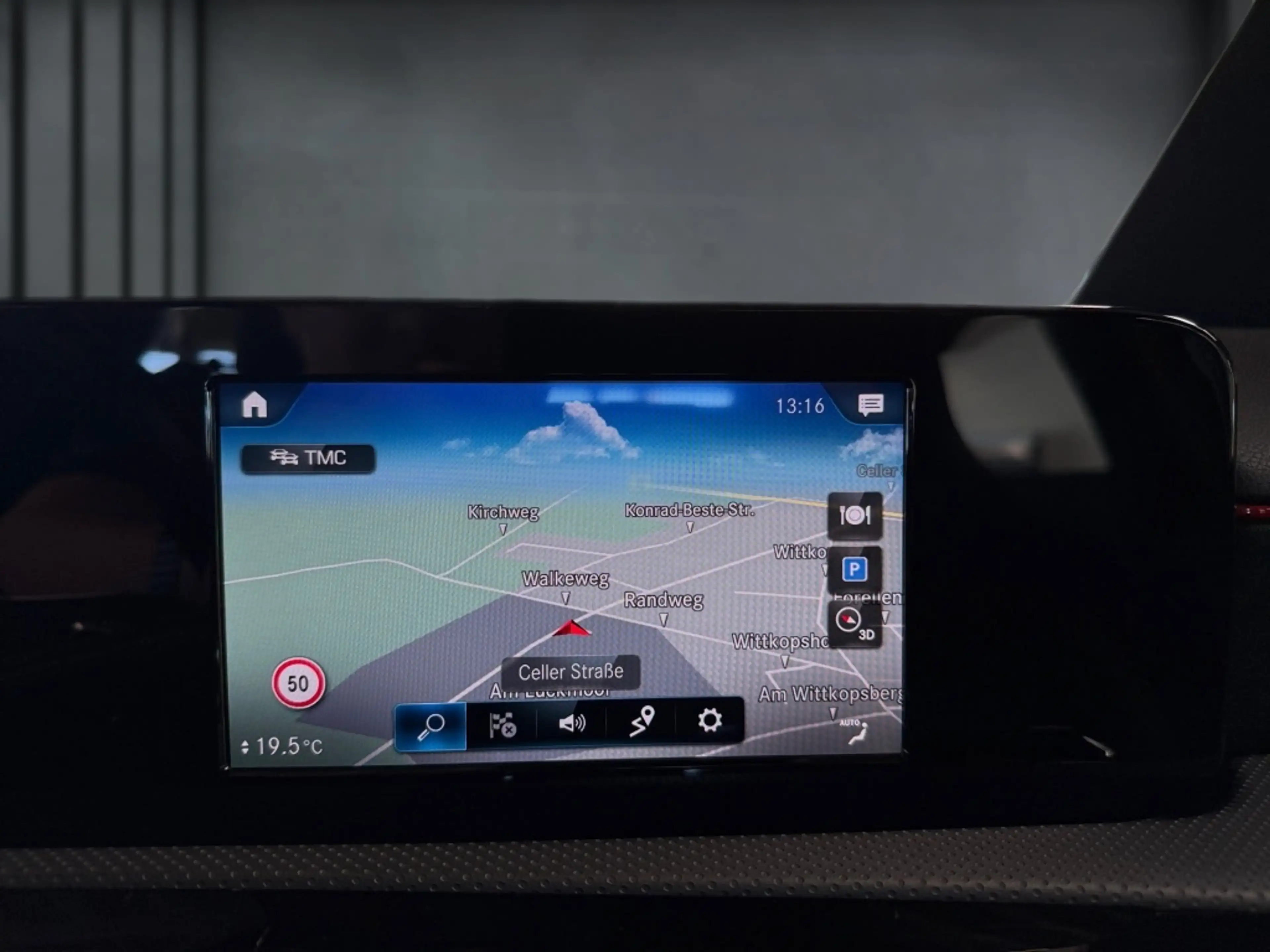 Mercedes-Benz A 180 AMG+MBUX+CarPlay+KAMERA+PANO+SDach+NAVI — photo 9