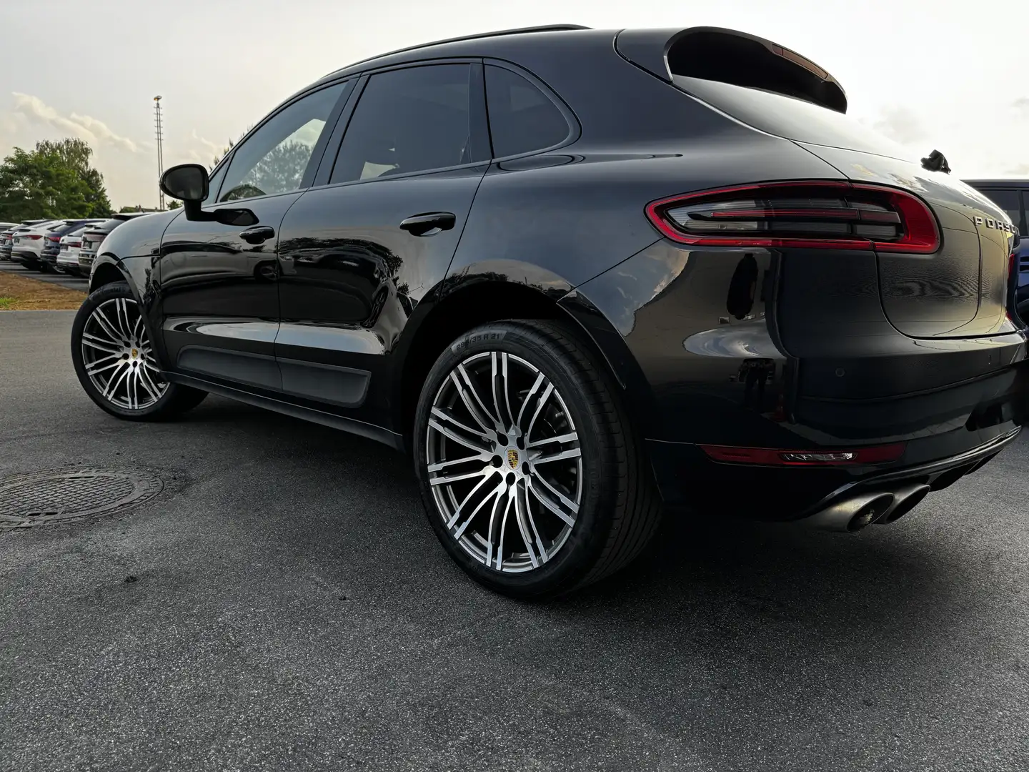 Porsche Macan S Diesel  1 HAND * PANO * PASM * BOSE * TÜV NEU Schwarz - 2