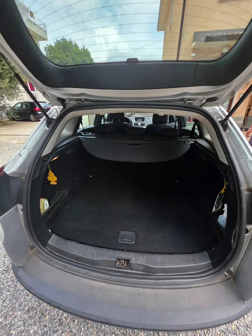 Renault Megane Megane III 2010 SporTour SporTour 1.9 dci 130 cv Argento - 1