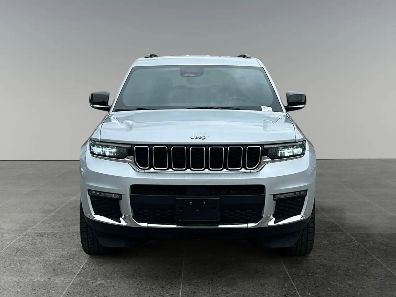 Jeep Grand Cherokee photo Jeep Grand Cherokee