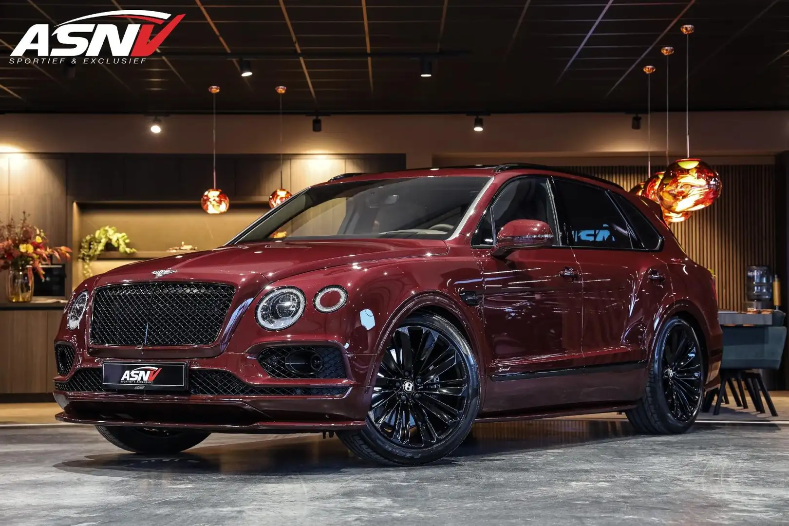 Bentley Bentayga 6.0 W12 Speed, 635 PK, Bentley/Dynamic/Ride, Black Rojo - 1