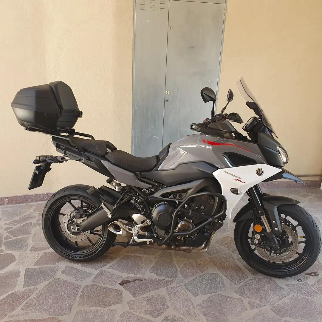 Yamaha Tracer 900 ABS Gris - 1