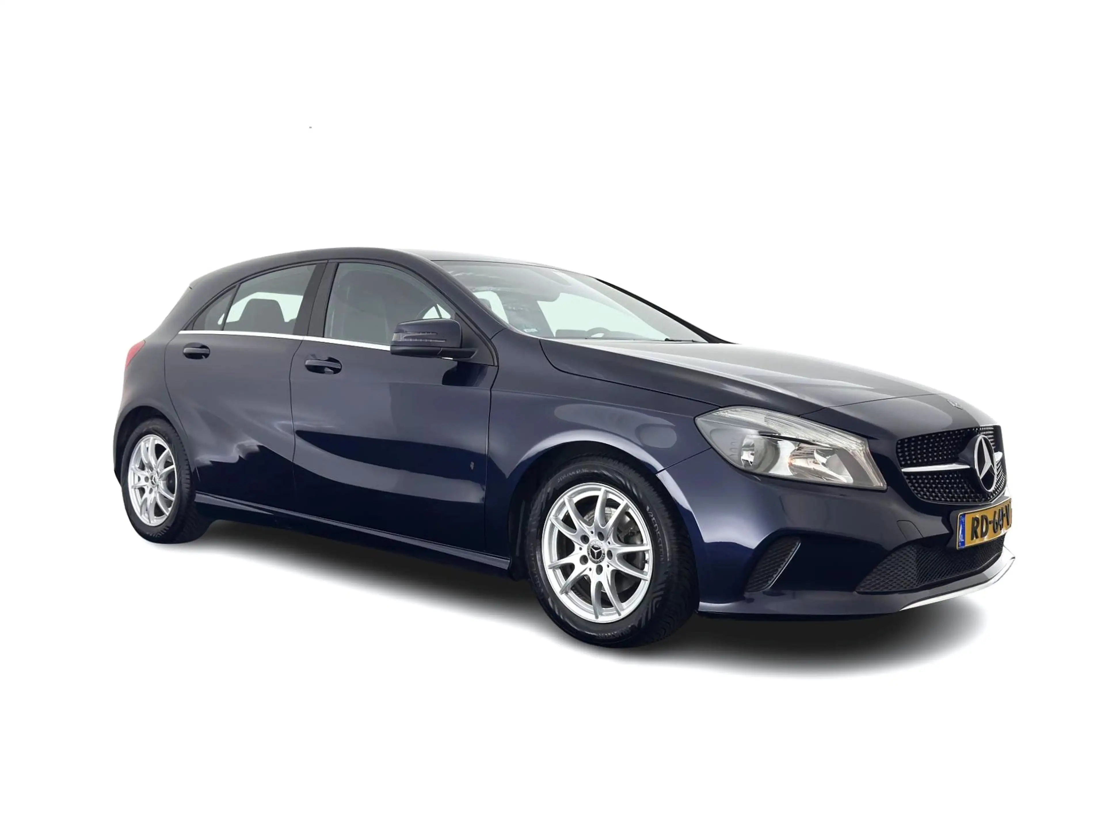 Mercedes-Benz A 180 d Business Solution Aut. *LEATHER-FABRIC | NAVI-FU