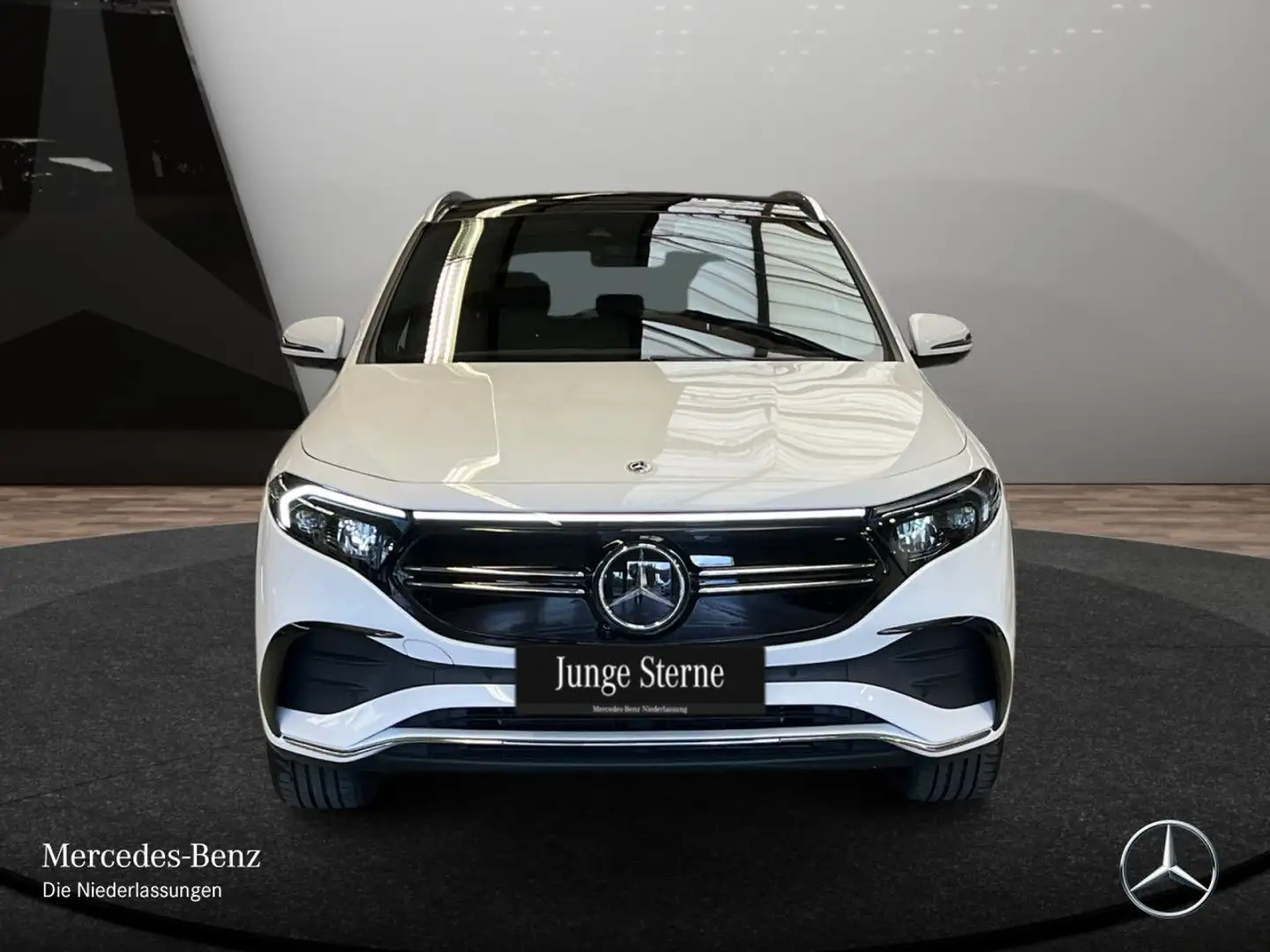 Mercedes-Benz EQA 250 AMG+19"+PREMIUM+PANO+360+MEMORY+BURMESTER Weiß - 2
