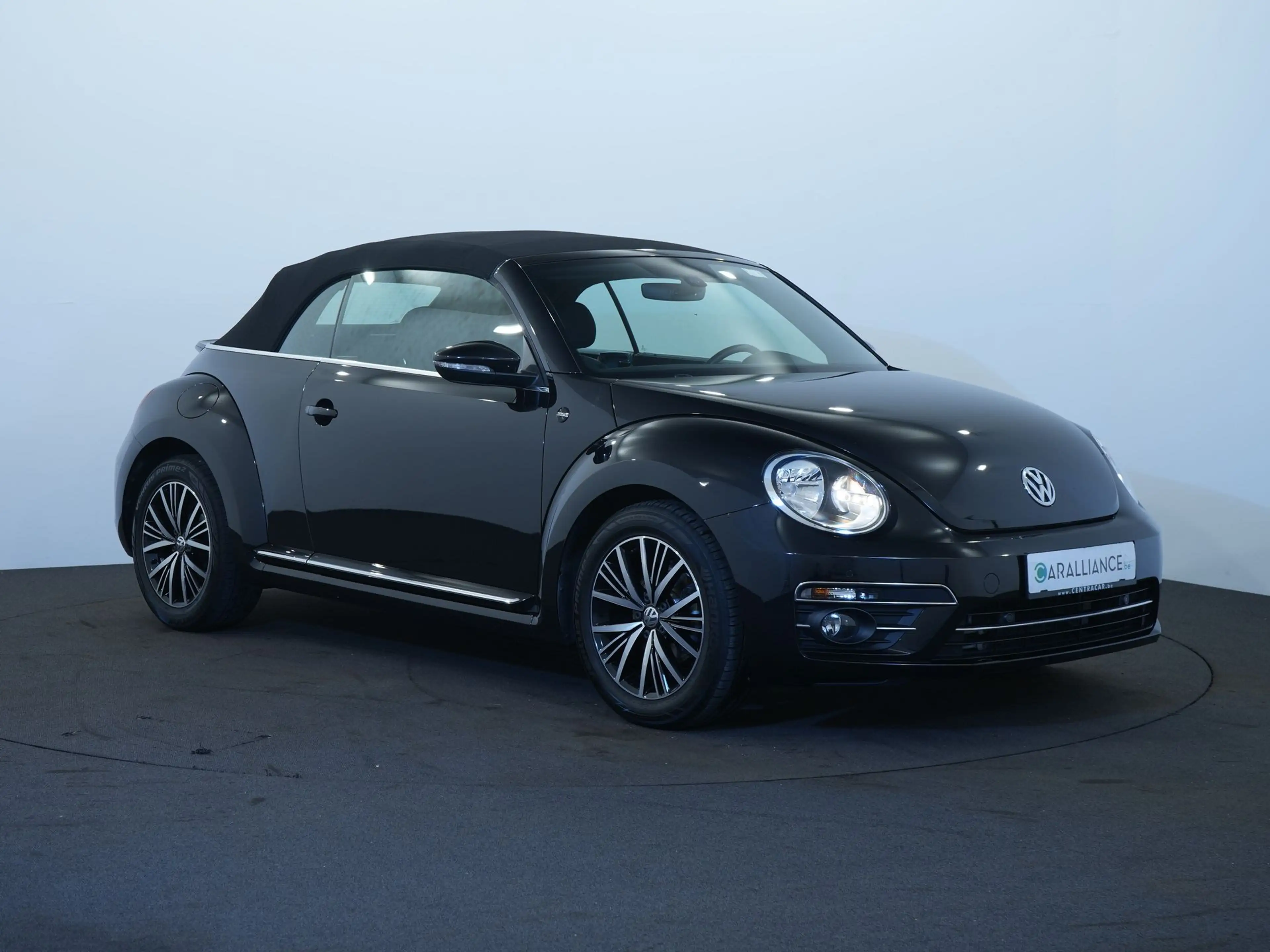 Volkswagen Beetle Design Vintage 1.2 TSi |Clim|SiegesChauff|App-Connect|Capteurs| — photo 3