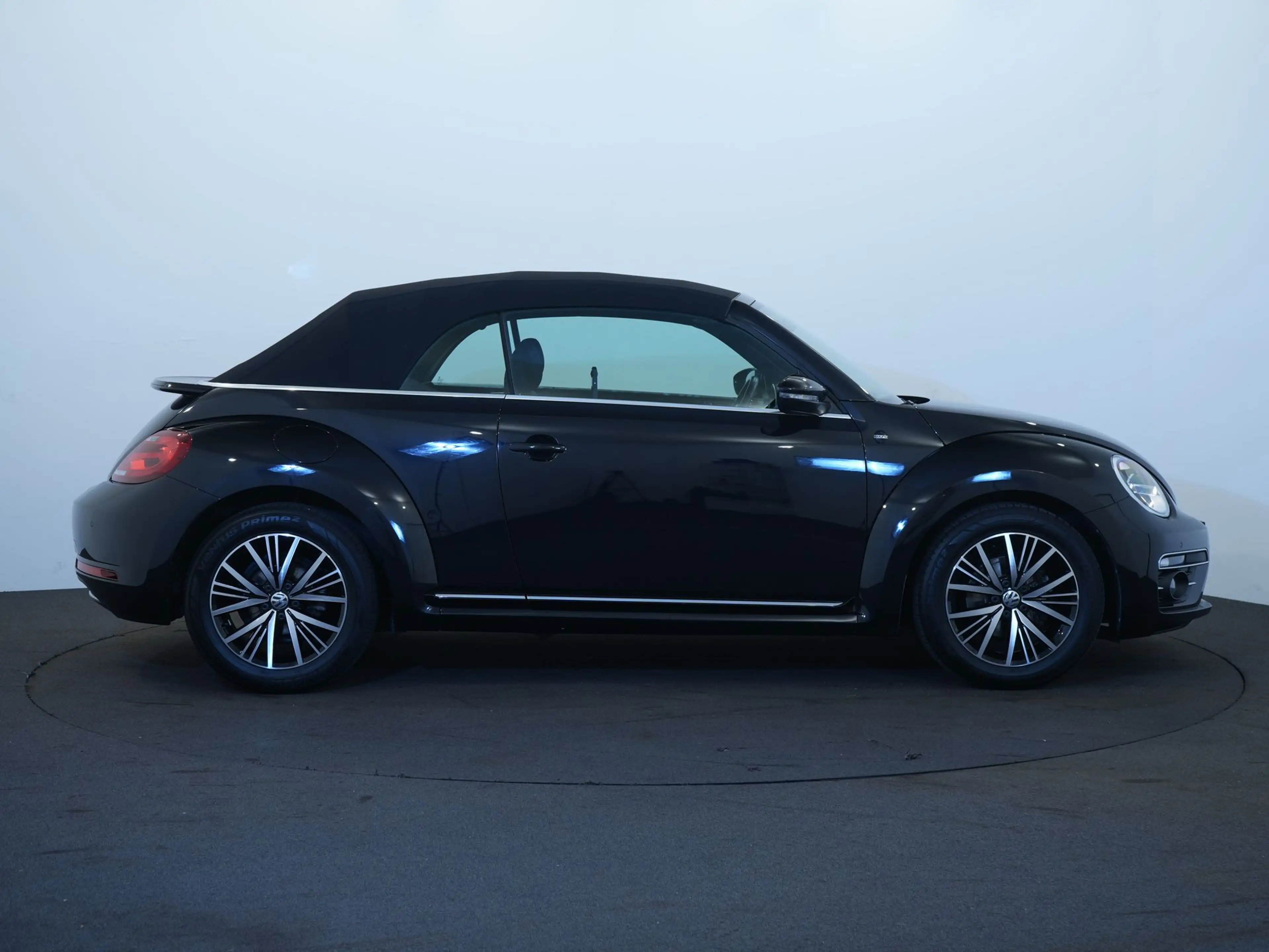 Volkswagen Beetle Design Vintage 1.2 TSi |Clim|SiegesChauff|App-Connect|Capteurs| — photo 5
