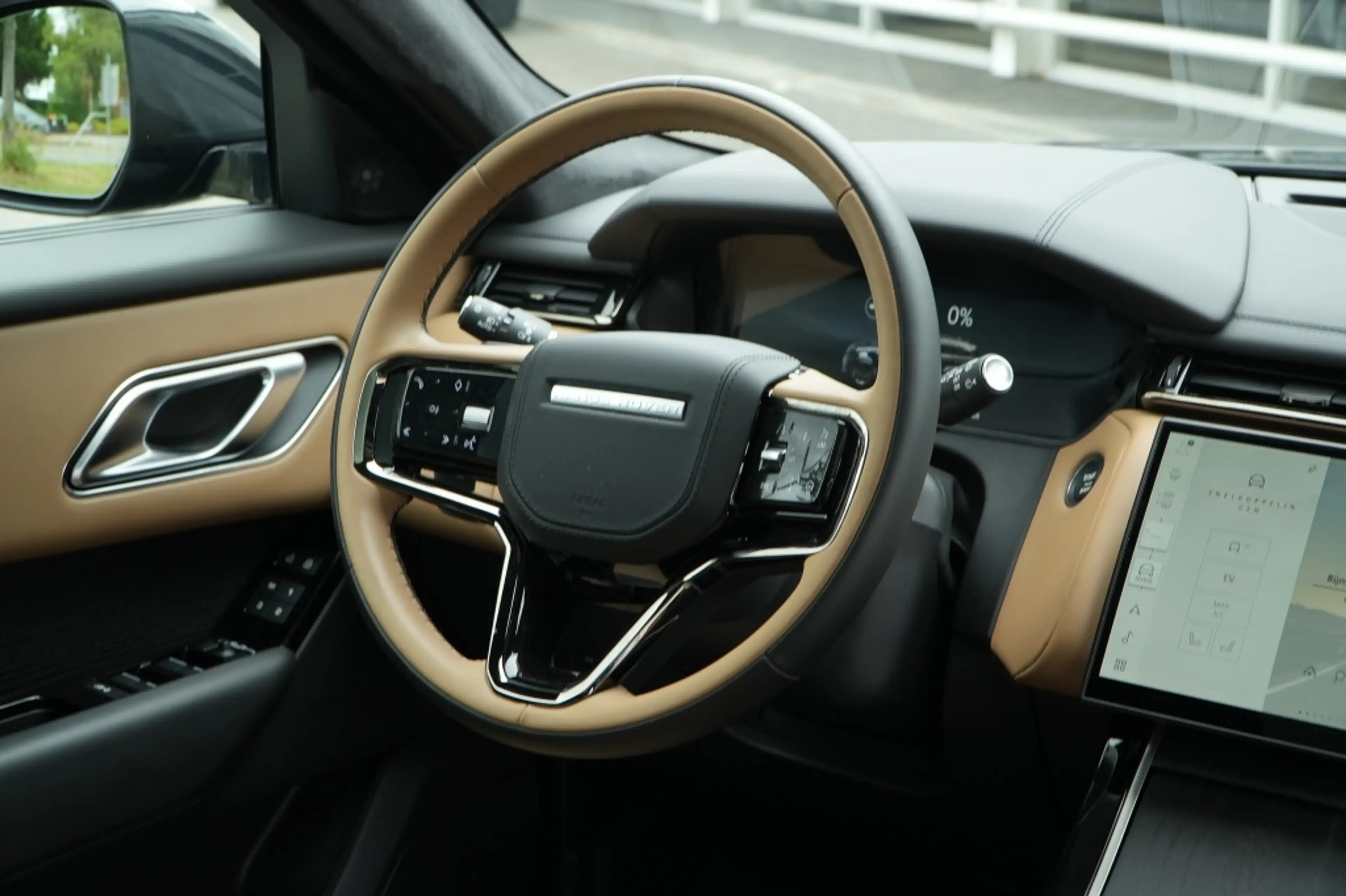 Land Rover Range Rover Velar 2.0 P400e AWD Autobiography I Pano I ACC I HUD I 2 — photo 11
