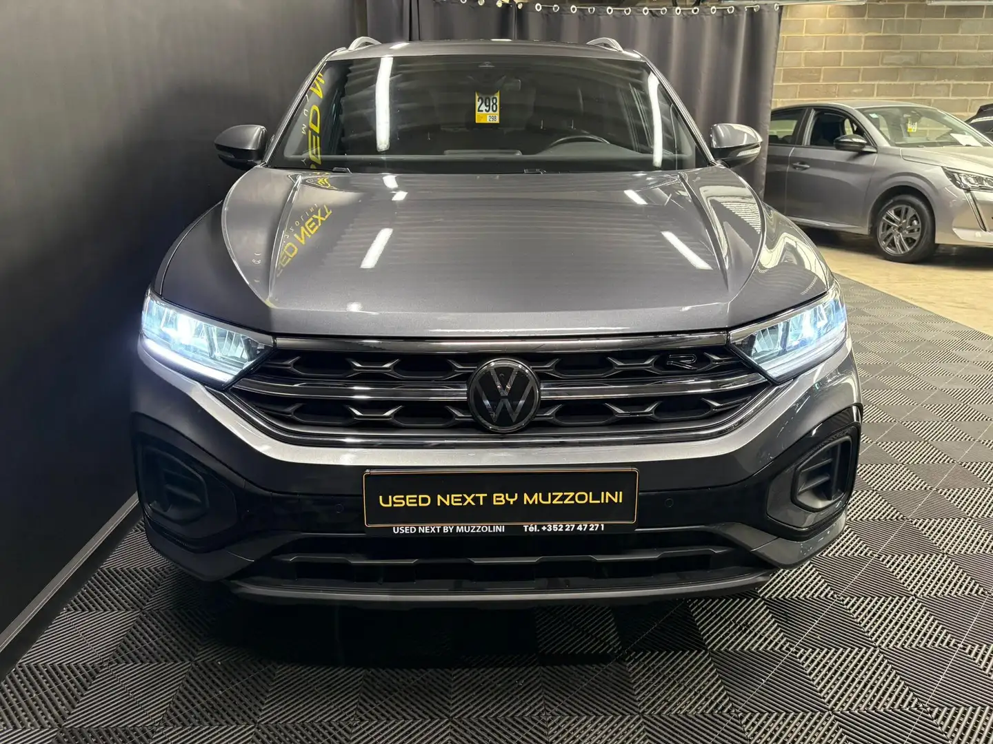 Volkswagen T-Roc R LINE TSI 150 DSG7 Gris - 2